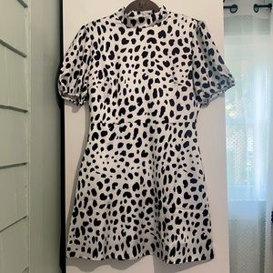 NASTY GAL BLACK & WHITE DRESS